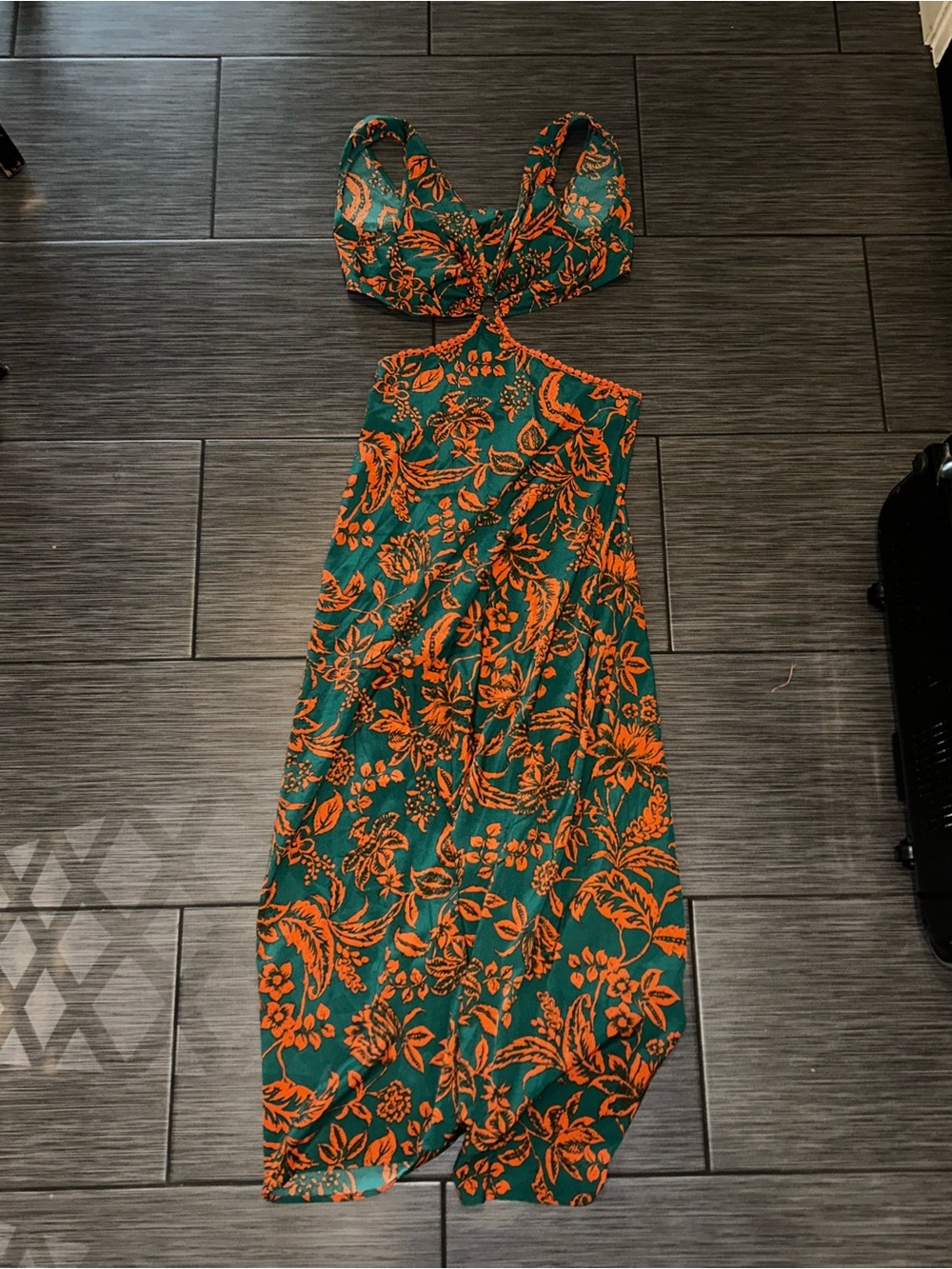 SHEIN Green Maxi Dress with Orange Floral Cutout